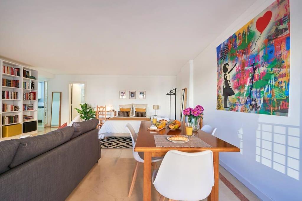 Modern With Garage And Pool * Lisbon