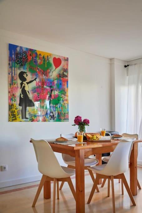 Apartament Modern With Garage And Pool